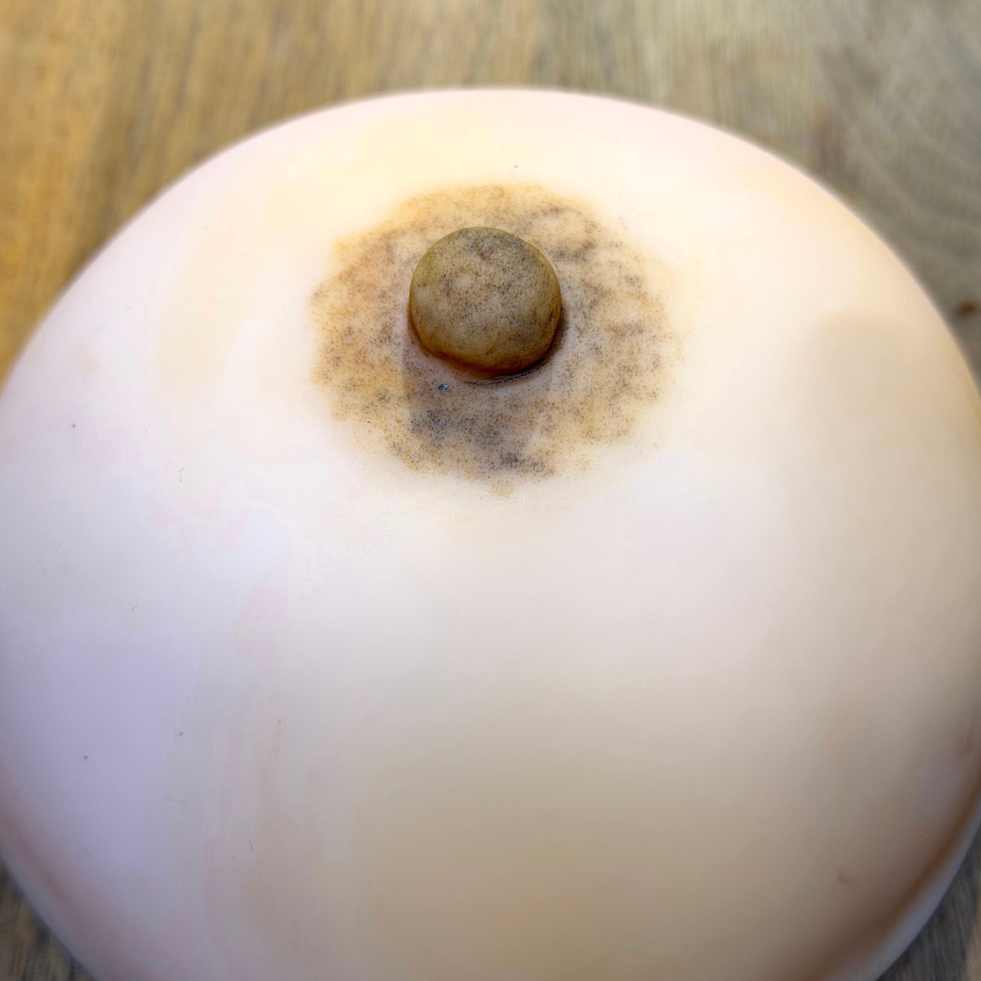 ブレストアートメイク